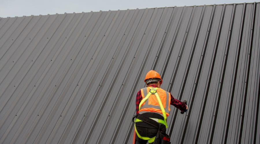 Professional metal roof installation services in Locust Hill, VA